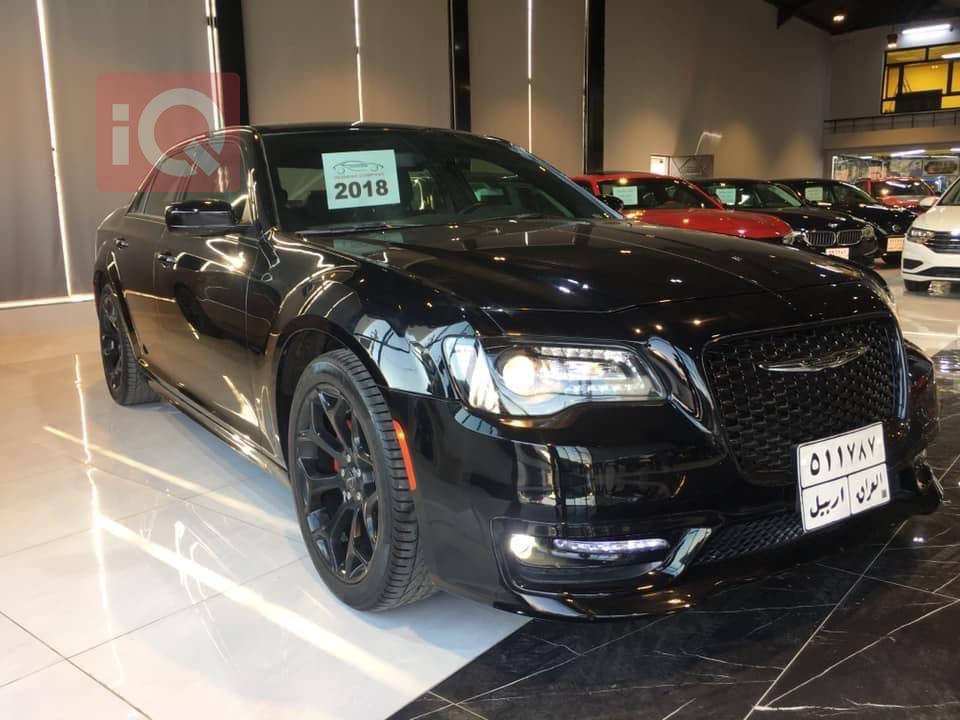 کرایسلەر 300